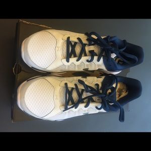 Men's under armor shoes